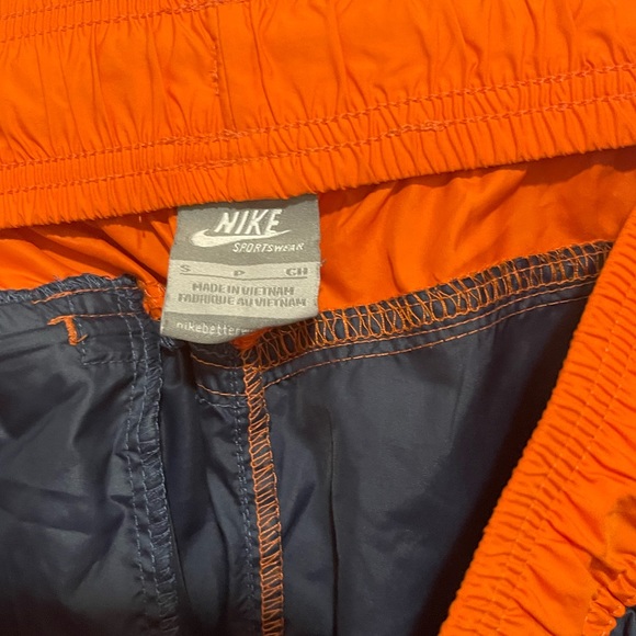 Nike Sportswear Shorts women navy orange size small - Picture 3 of 3